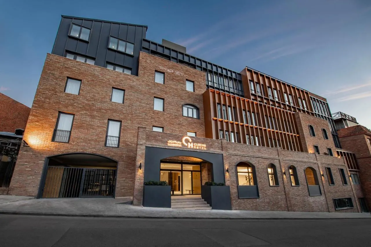 Clocks Hotel تبليسي